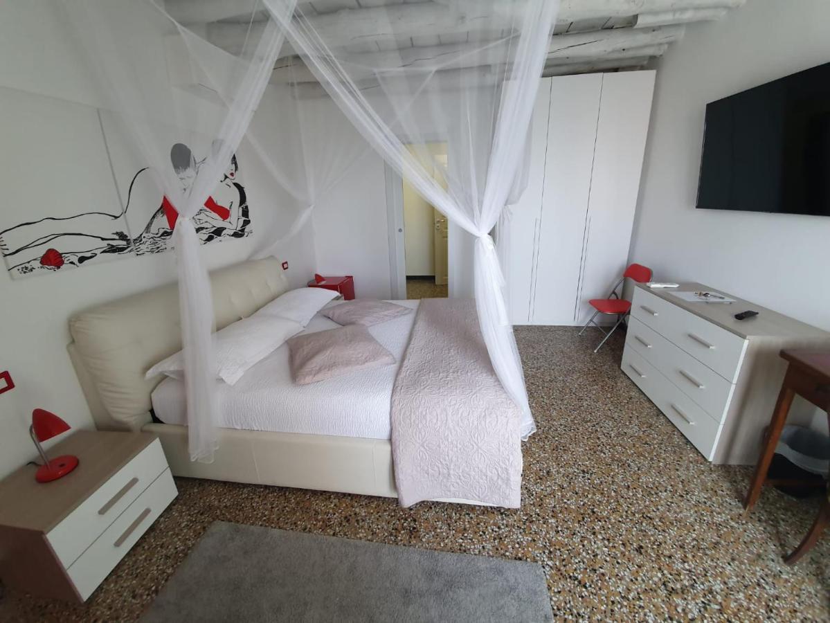 Varazze Suite Sauna E Hammam מראה חיצוני תמונה